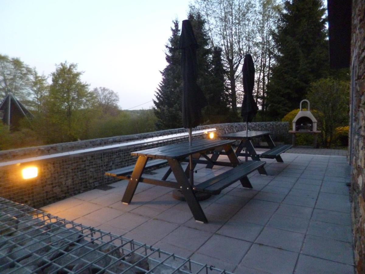 Sixine House Villa Ovifat Exterior foto